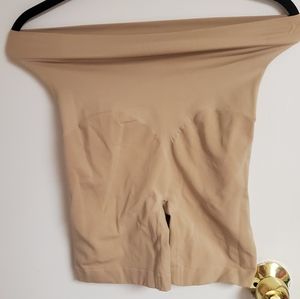 Leggins corto de maternidad